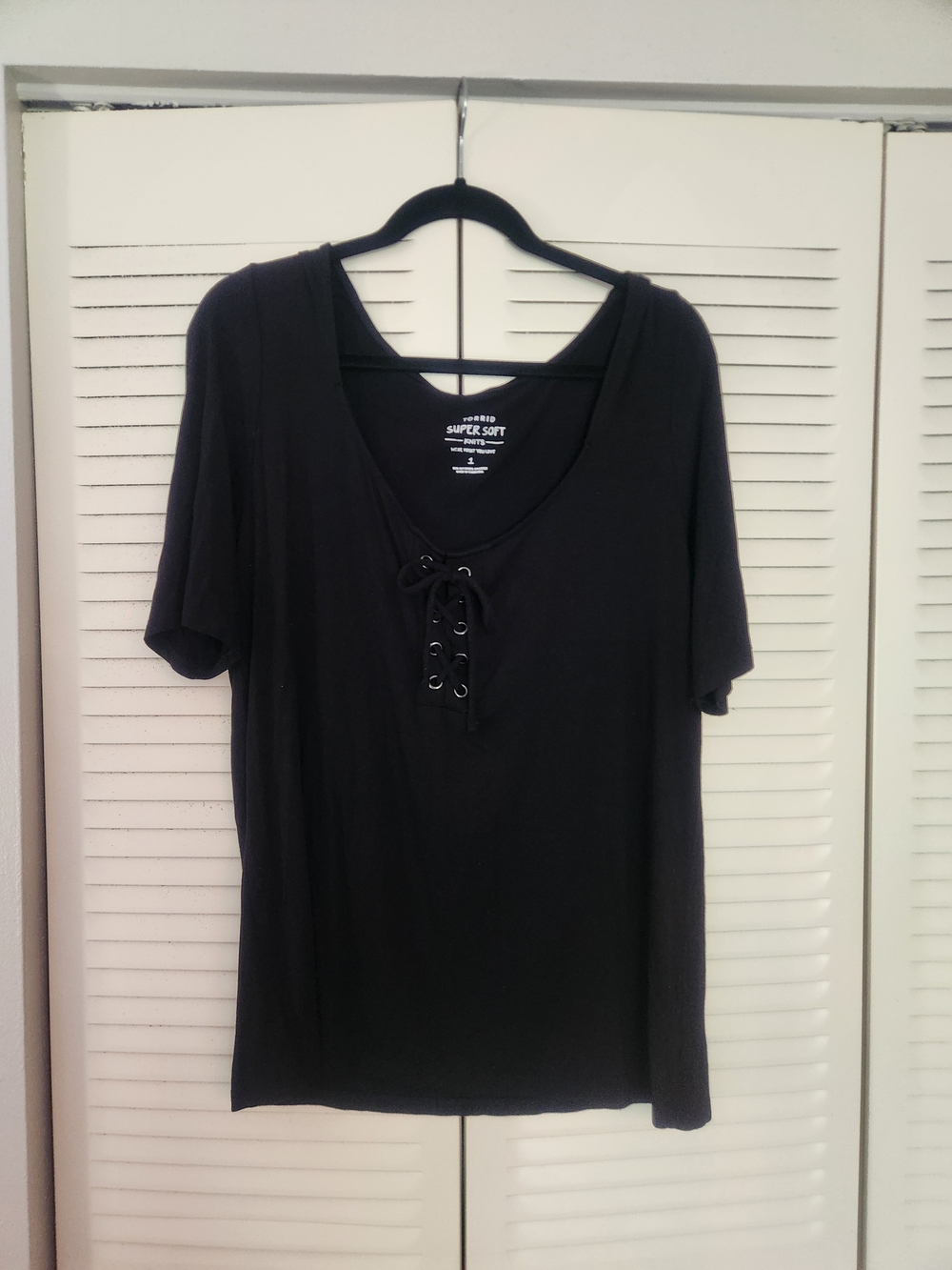 torrid Black Lace-Up V-Neck Short Sleeve Tee